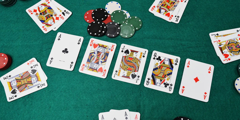 KUBET_ Hướng Dẫn Cách Đánh Bài Bịp Poker Như Thần Bài
